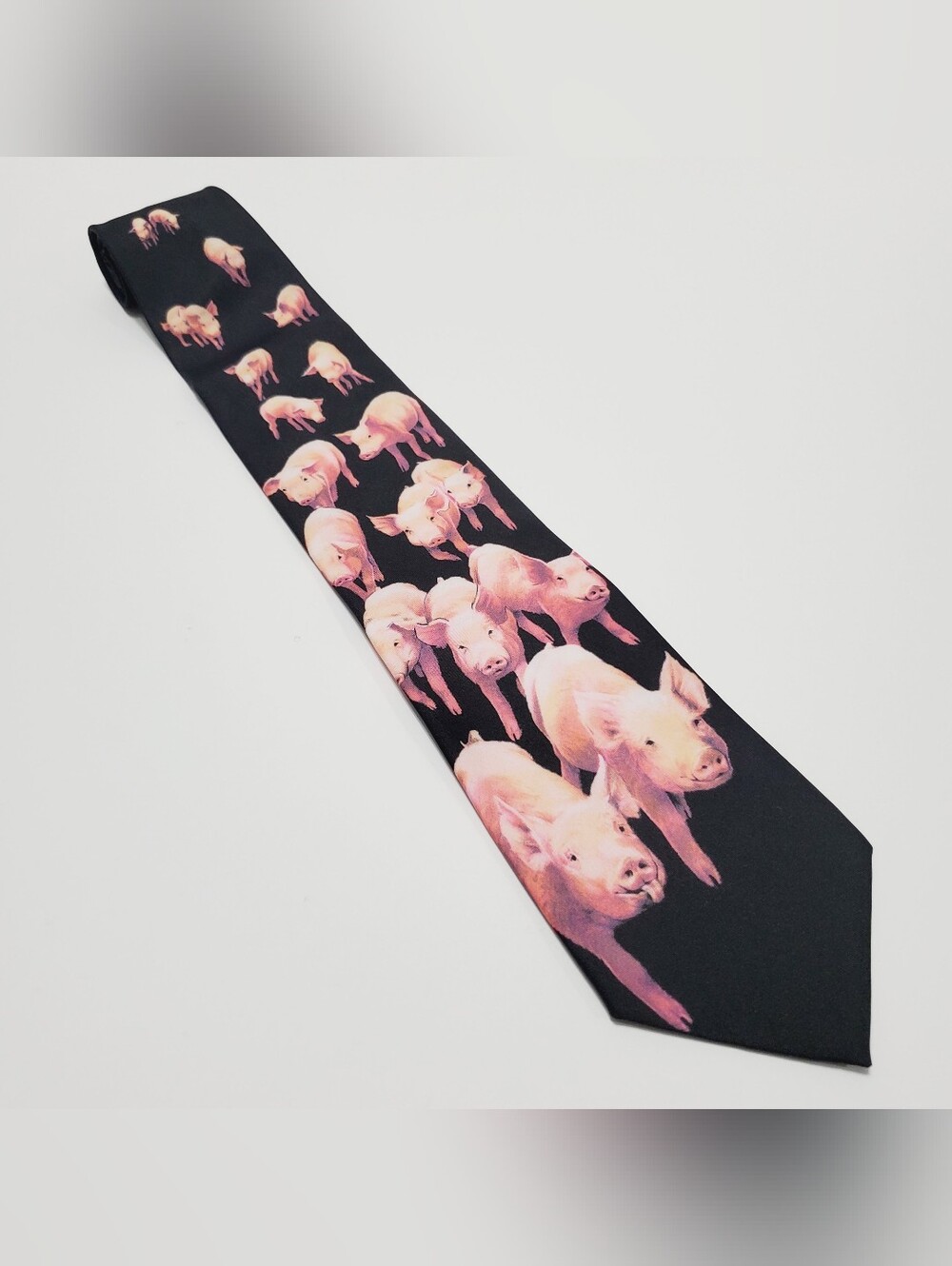 NEW Herd O' Pigs Ralph Marlin Men's Neck Tie 55x3.75"